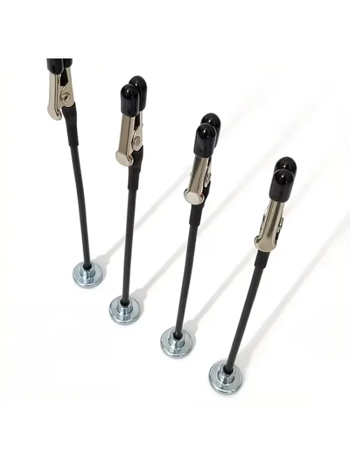 強力な磁石ベースと柔軟なアームを備えた、電子機器修理用のハンダ付け用「第三の手」ツール。PCBホルダーとワニ口クリップ付き。