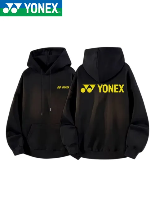 YONEX 2026年モデル。前面と背面にマルチカラーのロゴがプリントされた、コットン製のフード付きジャケット。バドミントンなどのアウトドアスポーツに適しています。