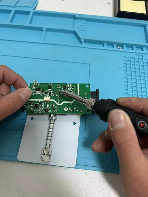 60 ワット/80 ワット電気はんだごて調節可能な温度デジタルディスプレイ電子溶接修復ツールはんだ錫こて先端