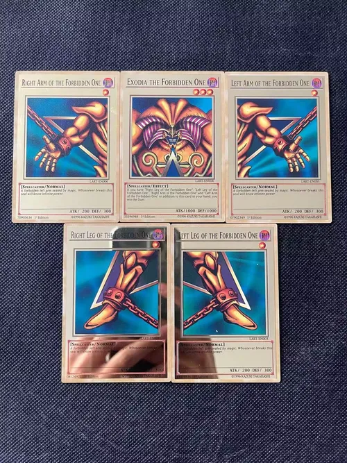 遊戯王ゴールデンメタルカード遊戯王合金コレクションカードブルーアイズダークマジカルオベリスクスライファーラー子供クリスマス誕生日ギフト