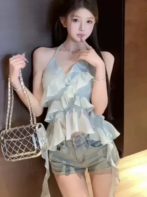 블루 레이스 트림 홀터넥 크롭탑 여성 여름 슬림핏 비대칭 퓨어 데지어 숏셔츠 아우터 V넥 3D