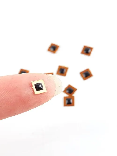 5Pcs 프로그래밍 가능한 5*5mm 마이크로 FPC NFC Ntag213 RFID 태그 스티커 1mm 판독 범위