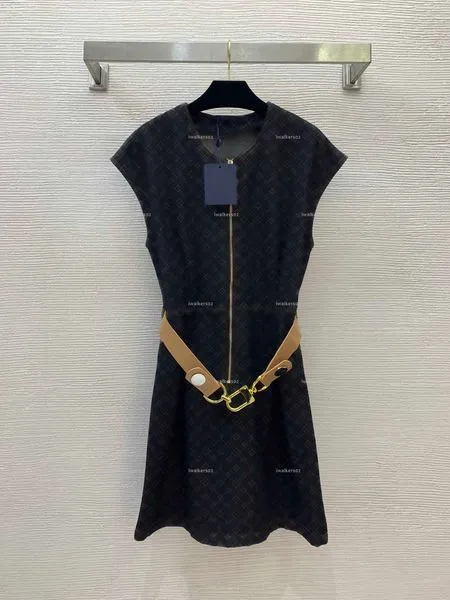 Classics Crew neck women dress Summer lady dresses women designer clothes sleeveless fitted denim skirt A015X01N207