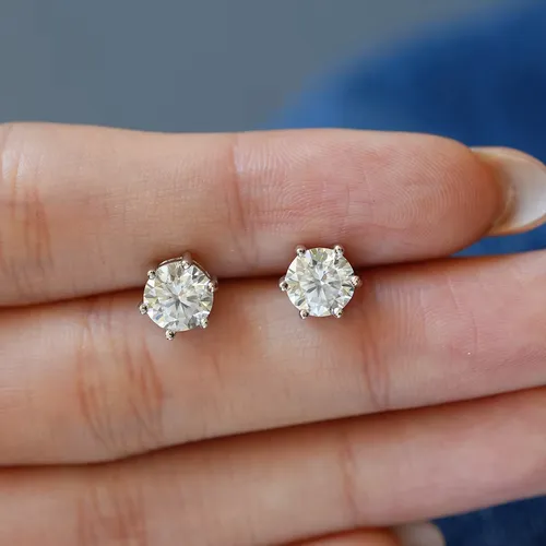 925 Silver Round Moissanite Stud Earrings for Women Men, Classic Six Prong Solitaire Moissanite Ear Studs, Dainty Sparkling Daily Piercing Jewelry, Romantic Valentine Anniversary Birthday Gift for Wedding Party Dating Minimalist Fashion Ear Accessory