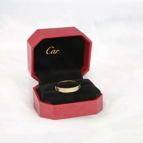 Chic Unisex Wedding Bangle Styled Composed of Precious Metal Plating Plus Robust Base Material Suitable For All Occasions