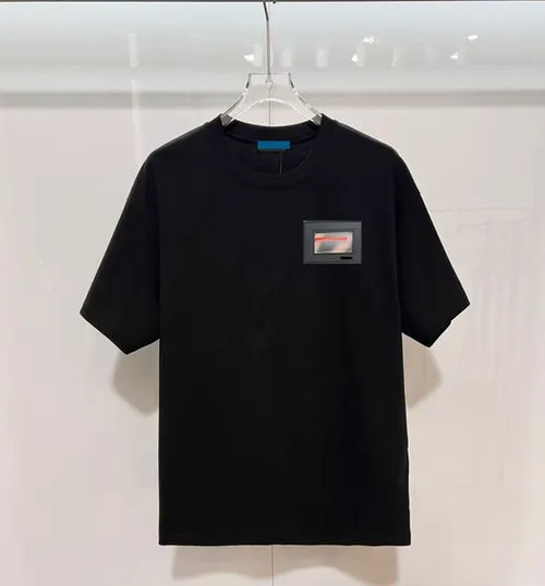 High Mens T Shirts Leather Pockets Shirt Designer Man Tshirts Tops Tees Shirts Patterns Embroidery Summer Breathable Short Sleeves Classic S-4XL