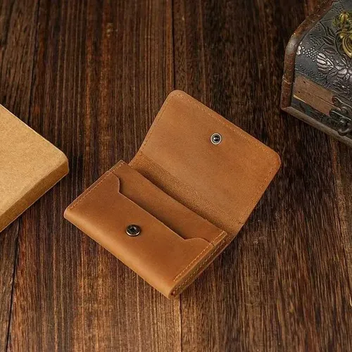 Cowhide Purse Headphone Holder Vintage Leather Wallets Coin Purses Portable Data Cable Headphone Storage Bag Case Card Holder W250911
