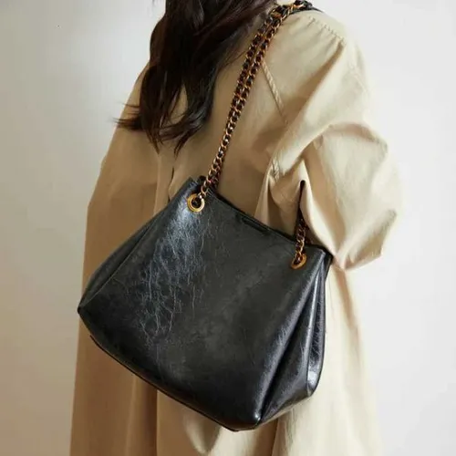 Womens Tote Bag Made Of Premium Leather Featuring High-End Trendy Paris Daily Style W251104