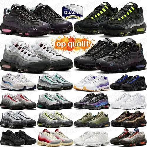 95 95s Designer Running Shoes trainers England Triple Black White Tour Yellow Aegean Storm Sequoia Pink Blue Spark Neon men women trainers with box