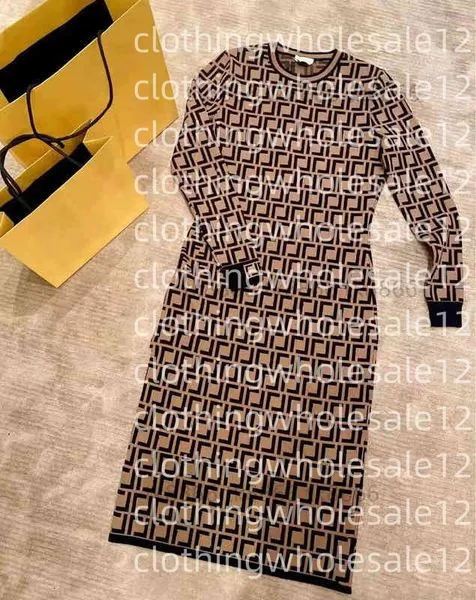 Women Casual Dresses Classic vintage Knit Dress Fashion designer clothes full letter Luxurious senior short sleeves Long sleeve 5 kinds of